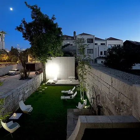 Casa Do Conto - Arts & Couette-café 4*